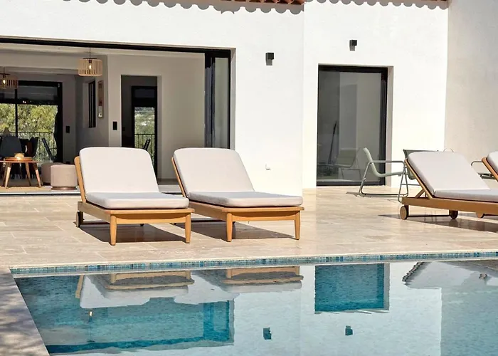 Les Vallons Сент-Максім